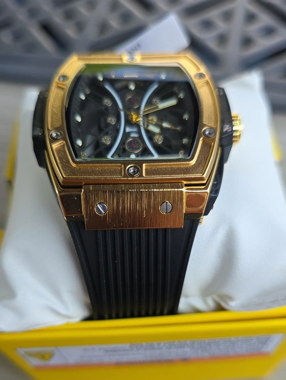469. Invicta S1 Rally I (Model 69845) Black And Gold